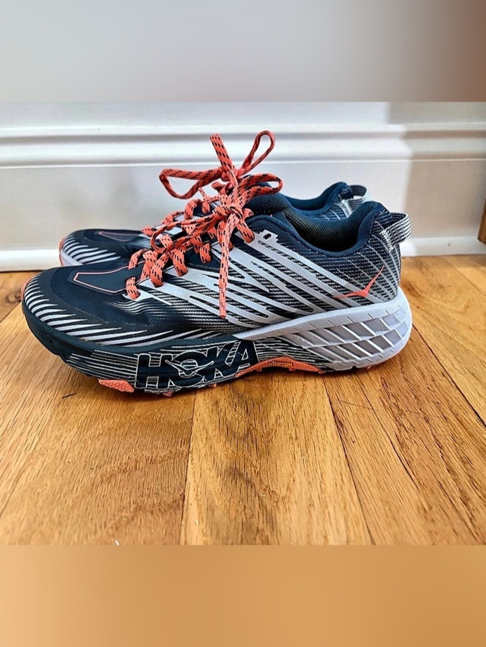 Hoka One Speedgoat 4 Women's Athletic Shoes US 6.5 Blue & Gray